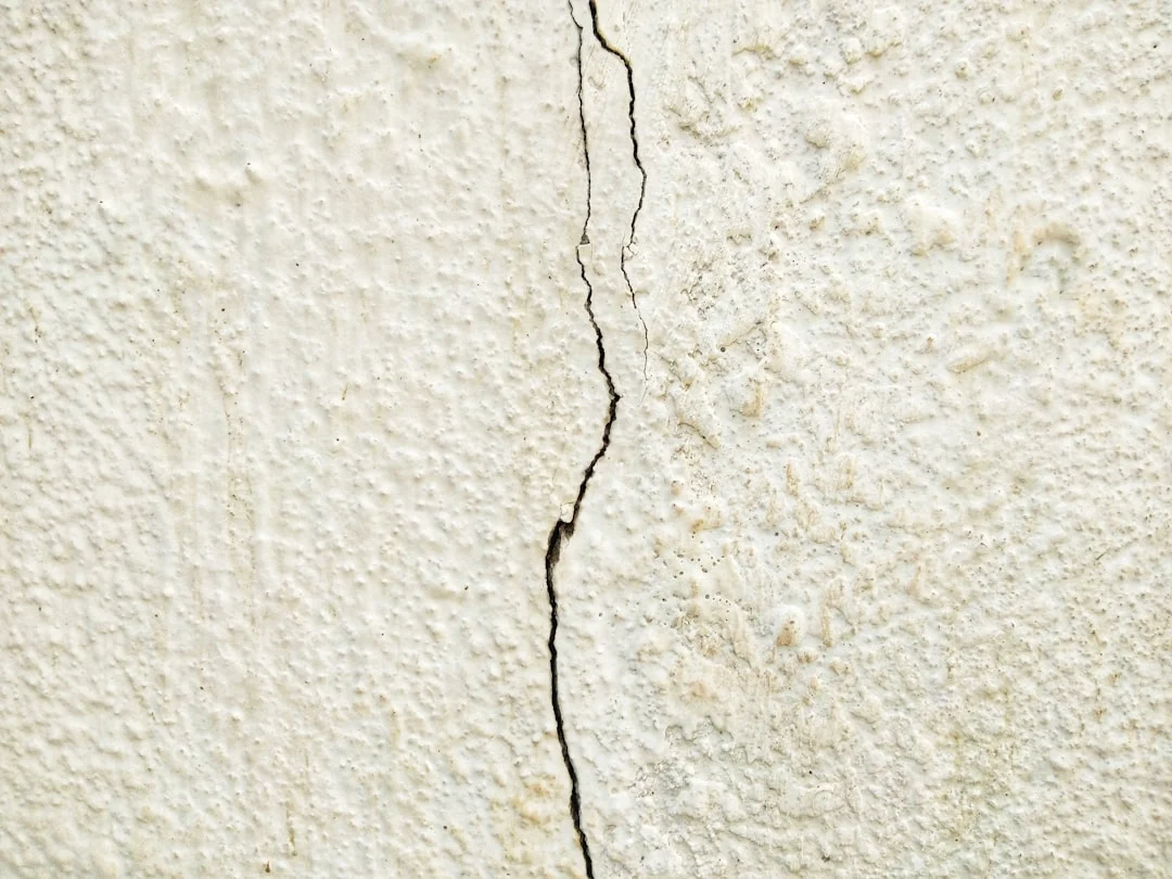 Apakah Gypsum Lebih Mudah Dipasang Daripada Dinding Bata Ringan?
