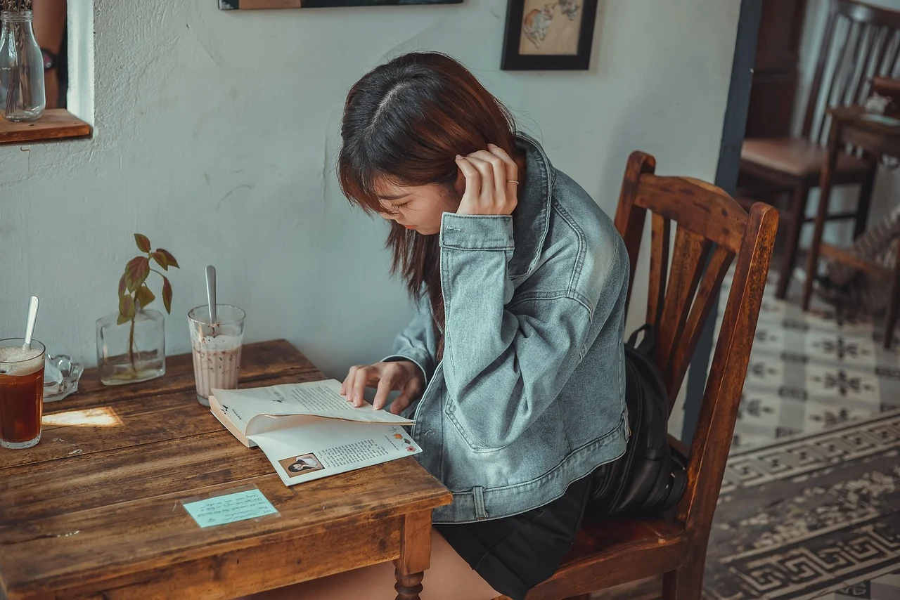 Desain Plafon Pvc Untuk Cafe Solo Raya