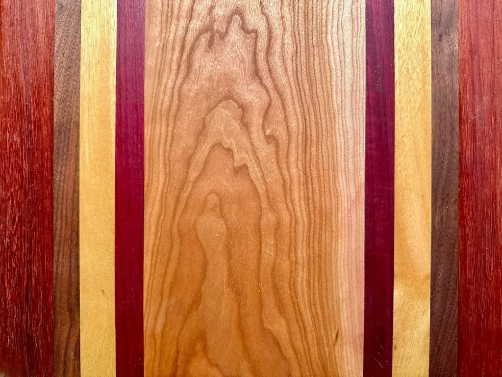 Harga Plafon Pvc Motif Kayu Solo