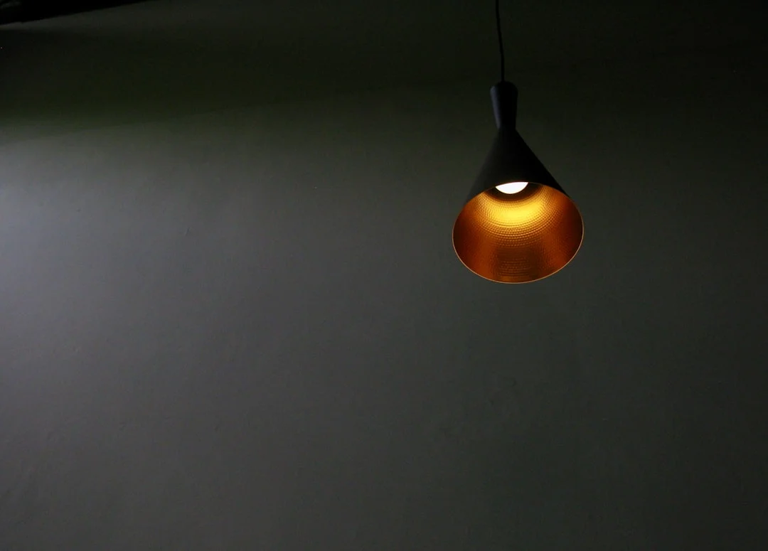 Pemasangan Lampu Downlight Di Plafon Pvc