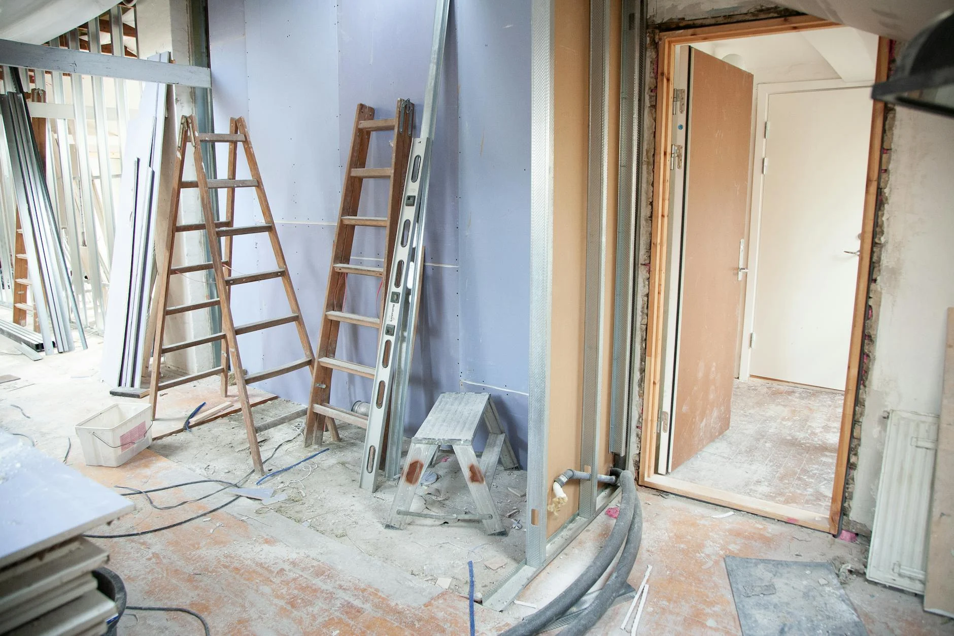 Perbaikan Plafon Gypsum