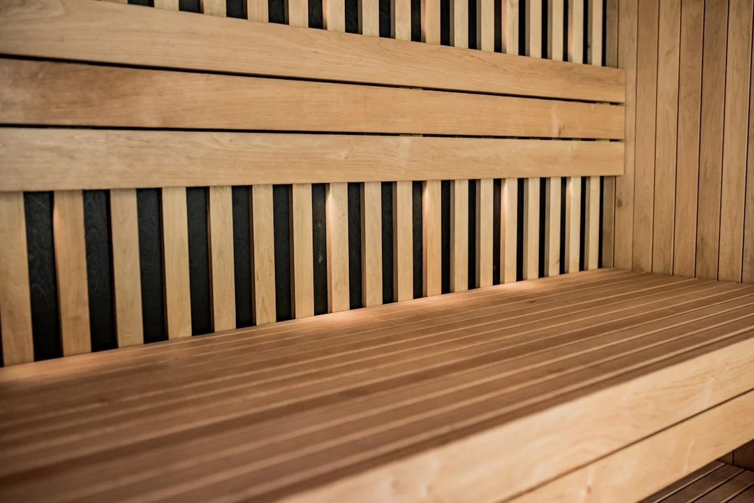 Plafon Pvc Motif Kayu Modern Solo