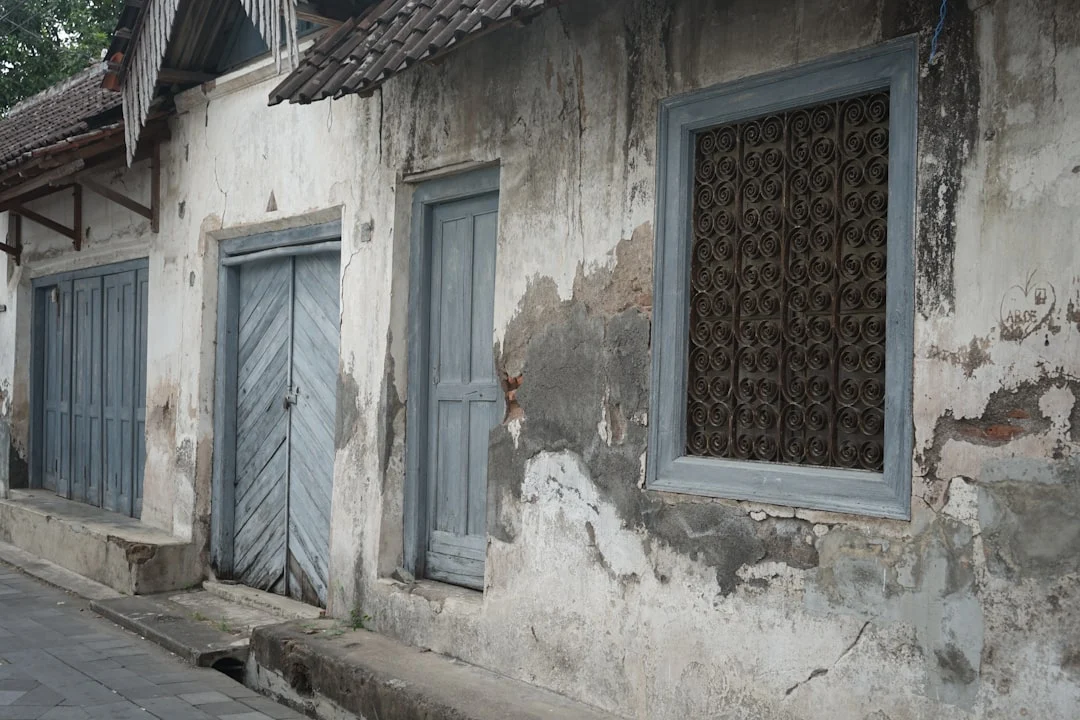 Solusi Rumah Adem Dan Bebas Rayap Di Sragen: Tips Memilih Plafon & Atap Yang Pas