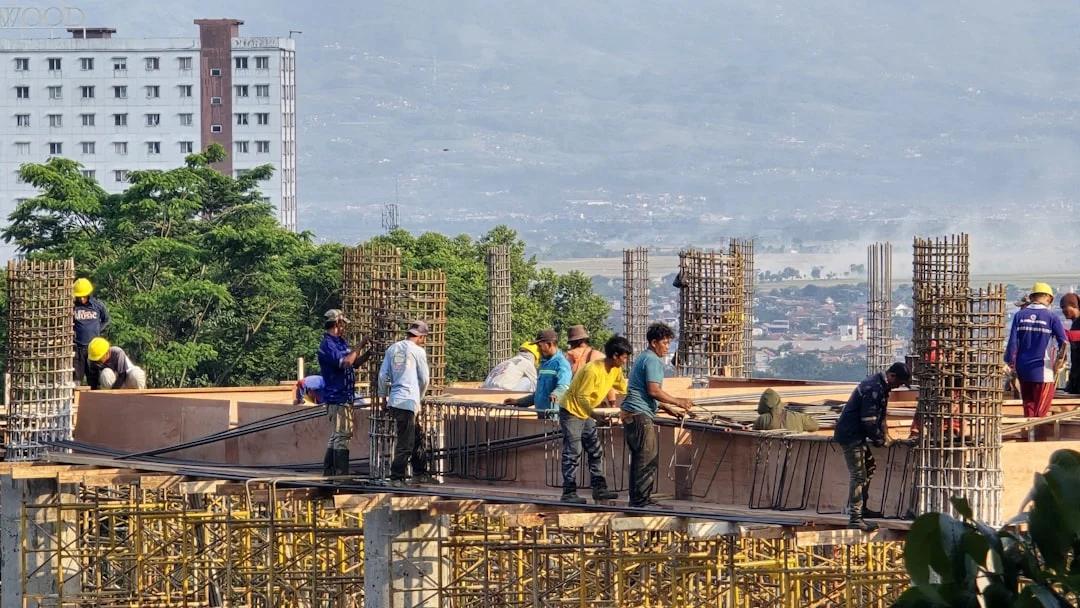 Tips Membangun Hunian Awet Di Kulon Progo 2026: Solusi Cerdas Hadapi Cuaca Menoreh Hingga Pesisir
